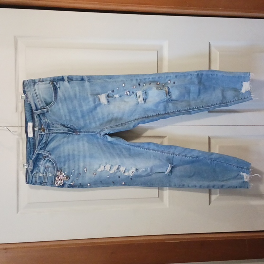 kiss & cry distressed ankle embellished denim jeans - size 11 - medium wash
